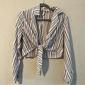 Women’s front tie top
